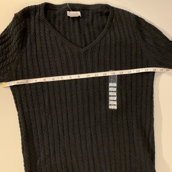 Alfred Sung NWOT black V-neck Sweater Size Large - Picture 8 of 8